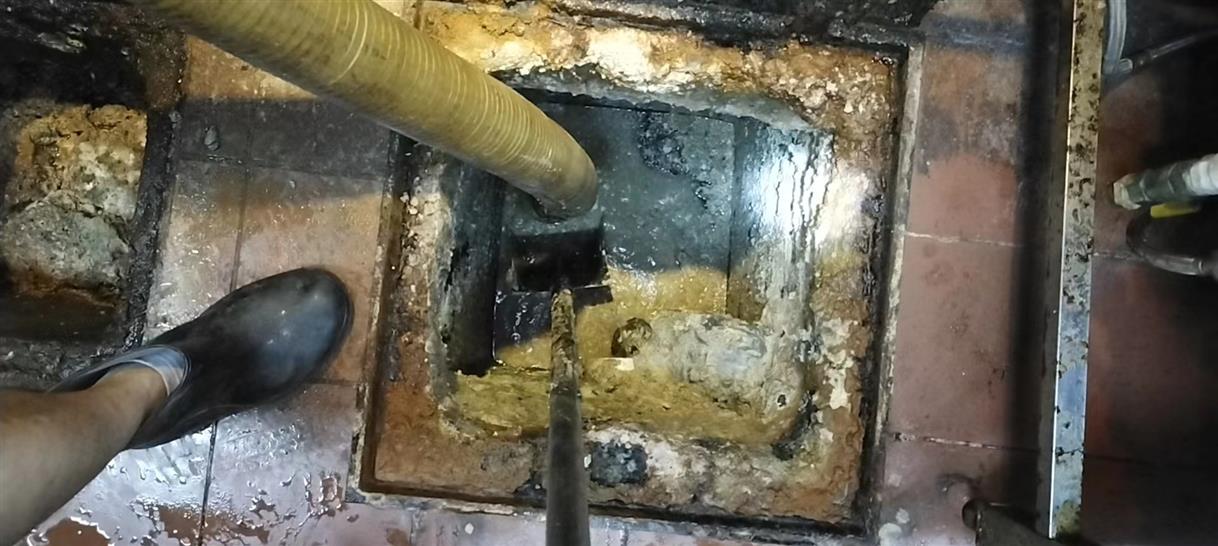 宜君污水池清理一般都有毒气，怎么预防中毒呢？